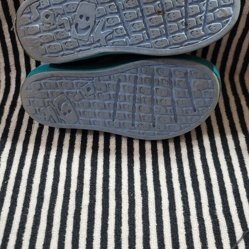 Sanuk Lil Walker Shoes - Picture 5 of 5